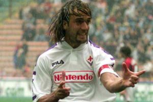 Gabriel_Batistuta_-_AC_Fiorentina_1998-99